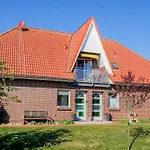 Haus Mantuja * Hessenburg