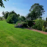 Haus Mantuja 아파트 Hessenburg