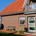 Haus Mantuja 아파트