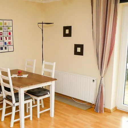 Haus Mantuja Apartment